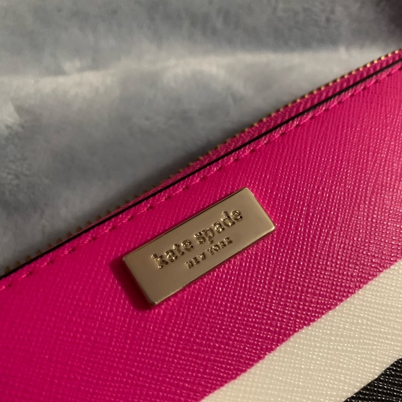 Kate Spade Full Size Wallet - Picture 6 of 6